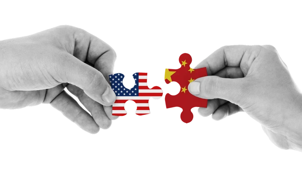 Amerika Serikat tercatat menjadi negara yang paling banyak menarik utang dari China berdasarkan riset AidData, laboratorium riset Universitas William & Mary, Amerika Serikat.