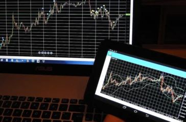 Investasi saham kini semakin diminati sebagai cara membangun kekayaan jangka panjang. Ini cara belajar saham untuk pemula