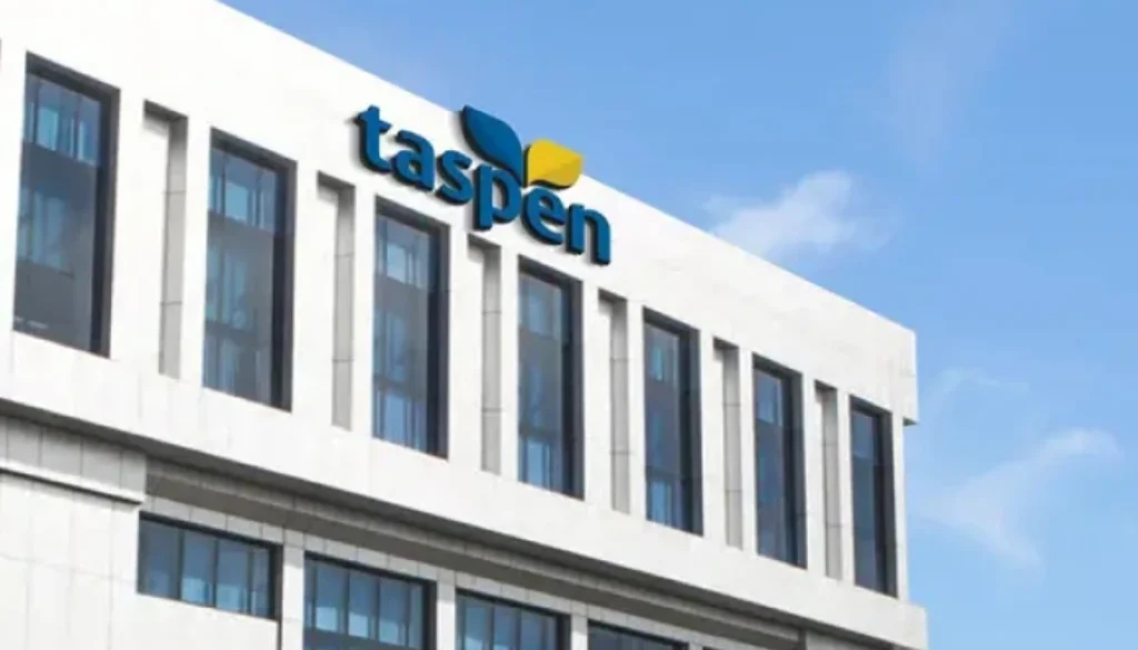 PT Taspen (Persero) menerima penyerahan Barang Rampasan Negara berupa Unit Penyertaan Reksa Dana Insight Tunas Bangsa Balanced Fund 2 (I-Next G2) dari Komisi Pemberantasan Korupsi (KPK) di Gedung Merah Putih KPK, Jakarta, Kamis (20/11/2025).