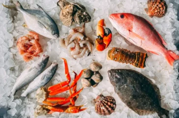 China meningkatkan tekanan diplomatik dan ekonominya terhadap Jepang, ditandai dengan larangan total impor seluruh produk makanan laut dari Negeri Sakura