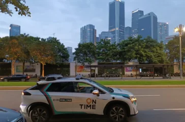 Ancaman terhadap pekerjaan para driver online kini semakin nyata. Waymo, perusahaan robotaxi milik Alphabet, resmi memperluas operasional mobil tanpa pengemudinya ke jalur freeway di Amerika Serikat