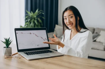 Saat ini, minat masyarakat terhadap investasi terus meningkat. Banyak orang dari berbagai kalangan mulai melirik investasi, khususnya di pasar saham. Karena itu, penting untuk mengenali saham gorengan