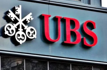 Perusahaan jasa keuangan asal Swiss, UBS, disebut tengah mempertimbangkan pemangkasan sekitar 10.000 posisi tambahan pada tahun 2027