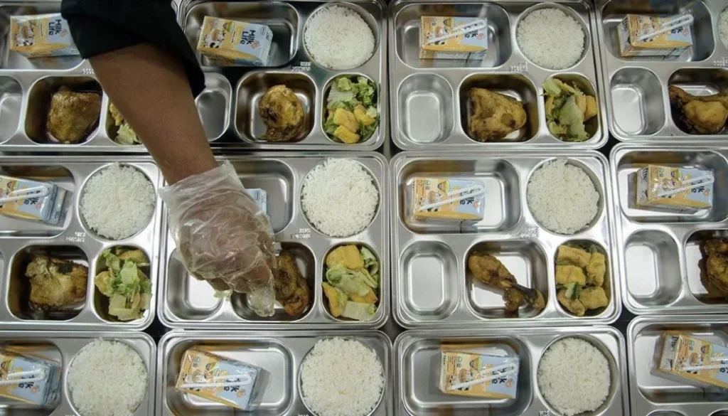 MBG Serap Telur 2.100 Ton Sehari, Harga Naik Imbas Program