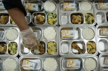 MBG Serap Telur 2.100 Ton Sehari, Harga Naik Imbas Program