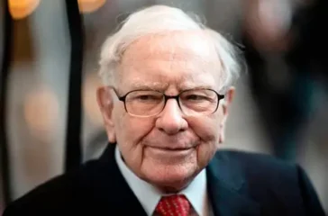 Nasihat Warren Buffett soal Beli Rumah atau Saham untuk Anak Muda