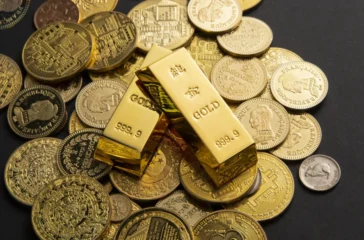 Harga Emas Dunia Cetak Rekor, Tembus US$4.455