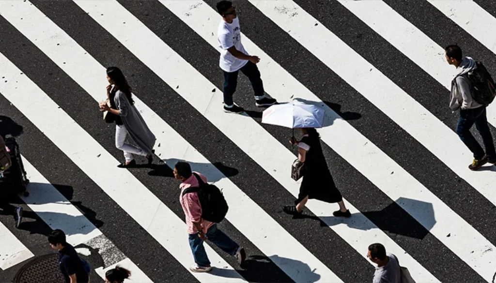 Kelas Menengah Indonesia Menyusut, Ini Ciri dan Perbedaannya