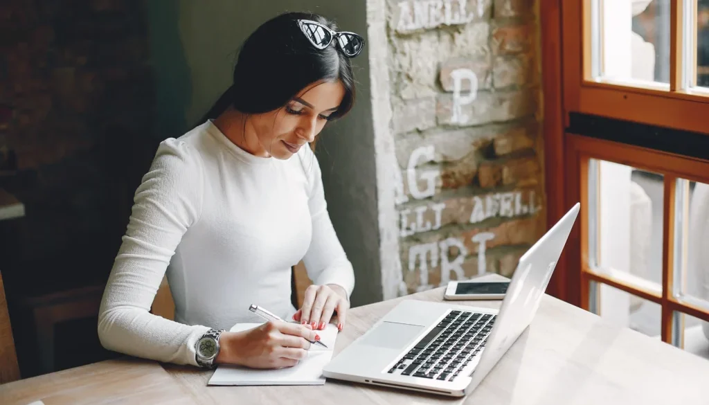 Passive Income: Strategi yang Masih Efektif dan yang Tidak