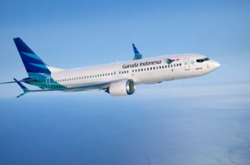 PT Garuda Indonesia (Persero) Tbk. (GIAA) resmi memangkas gaji direksi sebesar 10%