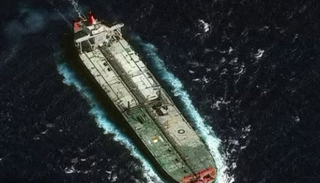 Ketegangan Memuncak: AS Kejar Kapal Minyak Venezuela