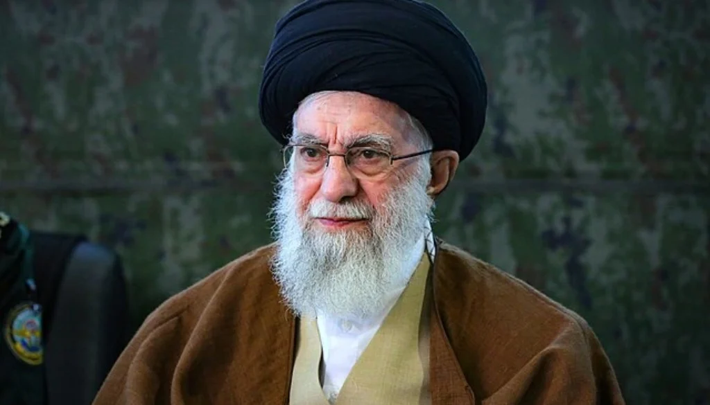 Khamenei: Trump Dalang di Balik Protes Berdarah Iran