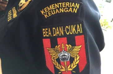 Bawa 3 Kg Emas, Penumpang AS Setor Rp695 Juta ke Bea Cukai!