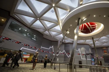 Aturan Free Float Dilanggar, BEI Bekukan 38 Saham