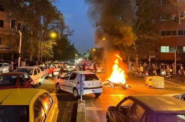 Tehran Waspada, Serangan AS Berpotensi Runtuhkan Iran?