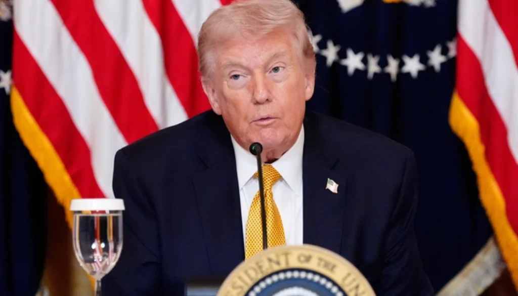 Trump klaim Iran diam-diam ikut negosiasi damai meski dibantah Teheran. Gedung Putih peringatkan Iran agar tidak salah hitung konflik.