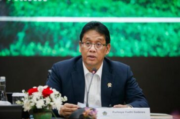 Menkeu Purbaya mengungkap usulan efisiensi program makan bergizi gratis dengan pengurangan hari penyaluran, berpotensi hemat hingga Rp 40 triliun per tahun.