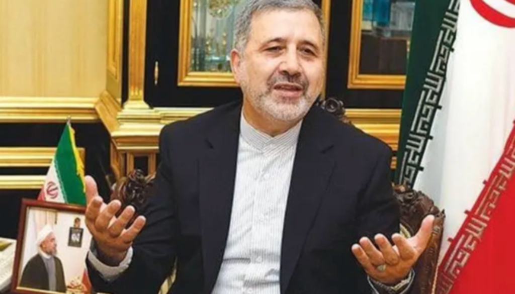 Dubes Iran untuk Arab Saudi Alireza Enayati menyerukan peninjauan serius hubungan Iran dengan negara Teluk di tengah konflik yang melibatkan AS dan Israel.