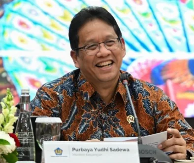 Menkeu Purbaya optimistis fiskal Indonesia tetap aman meski harga minyak naik akibat perang Iran-Israel-AS, defisit APBN diproyeksi masih di bawah batas.