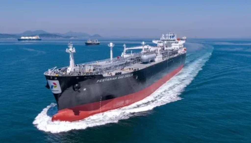 Iran ungkap alasan dua kapal Pertamina masih tertahan di Selat Hormuz karena protokol keamanan ketat di tengah situasi konflik kawasan.