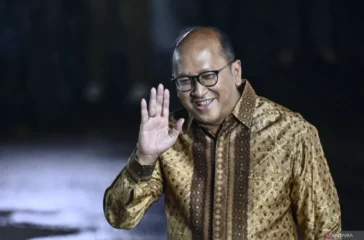 Pemerintah menyiapkan 6 proyek hilirisasi fase 3 dengan nilai investasi hampir US$10 miliar atau sekitar Rp170 triliun, lebih besar dari fase sebelumnya.