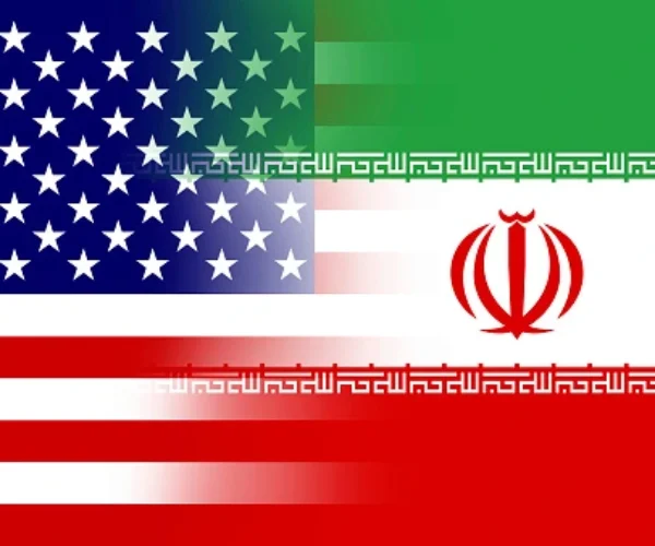 AS sita kapal Iran Touska di Teluk Oman pada 20 April 2026. Iran ancam balasan militer di tengah ketegangan Selat Hormuz dan blokade laut AS.