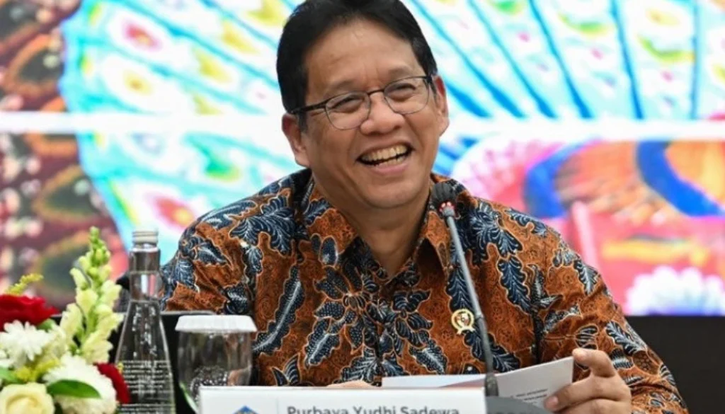 Menkeu Purbaya ungkap S&P pastikan rating utang Indonesia tetap aman hingga 2028, meski risiko energi global masih membayangi ekonomi.