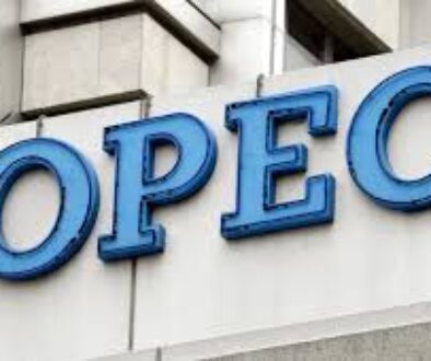 UEA resmi keluar dari OPEC mulai 1 Mei 2026 demi strategi energi jangka panjang dan fleksibilitas produksi minyak di tengah dinamika pasar global.