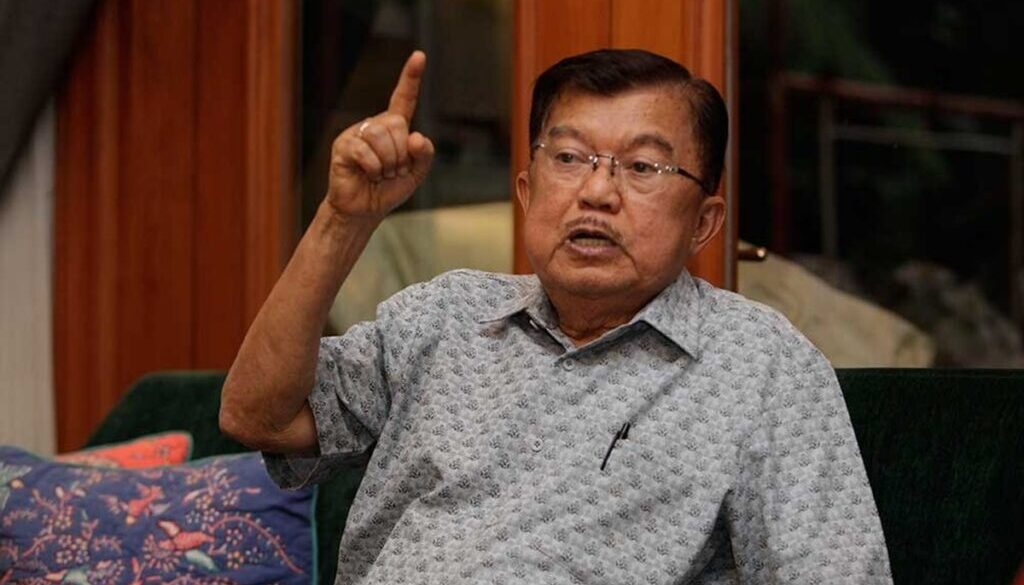 Wapres ke-10 dan 12 RI Jusuf Kalla usul kurangi subsidi BBM untuk tekan defisit dan utang negara, seiring lonjakan harga minyak global dan konflik geopolitik.
