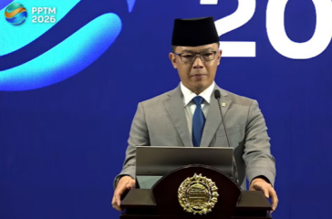 Pemerintah Indonesia menegaskan kedaulatan tetap jadi prioritas dalam membahas permintaan izin lintas udara pesawat militer AS di wilayah Indonesia.