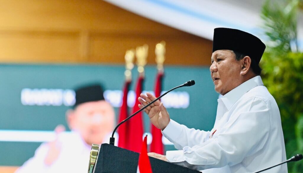 Presiden Prabowo menyebut pemerintahannya berhasil mengendalikan arah negara dalam 1,5 tahun, serta fokus pada ketahanan pangan, energi, dan air.