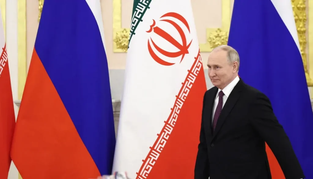 Vladimir Putin menegaskan Rusia tak menemukan bukti Iran membuat bom nuklir dan siap kembali bantu pengawasan program nuklir damai Teheran.