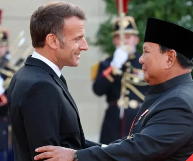 Presiden Prabowo dan Presiden Prancis Emmanuel Macron membahas kerjasama pertahanan, pendidikan, investasi, hingga dukungan solusi dua negara untuk Palestina.