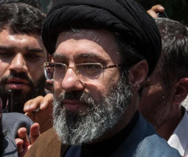 Mojtaba Khamenei Sebut Pangkalan Militer AS Tak Lagi Aman di Timur Tengah
