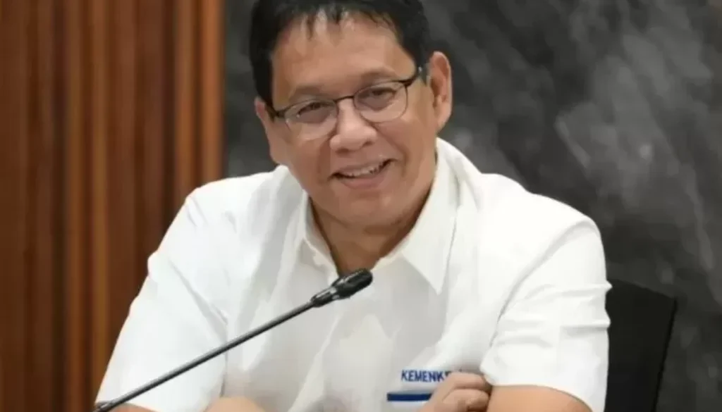 Menkeu Purbaya sebut pelemahan rupiah bukan masalah besar selama ekonomi kuat. Airlangga ungkap faktor global dan musiman jadi penyebab.