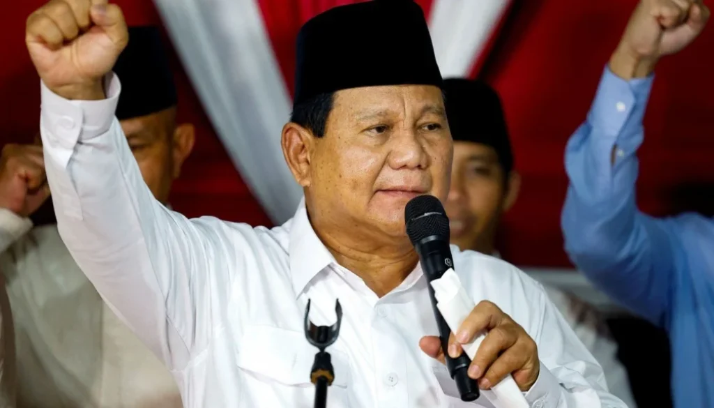 Rupiah Tembus Rp17.400, Prabowo Kumpulkan Otoritas Keuangan di Istana