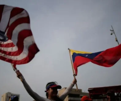 Gerakan Chavismo di Venezuela terpecah usai pemerintahan Delcy Rodriguez membuka kerja sama dengan AS dan mengubah kebijakan ekonomi negara.