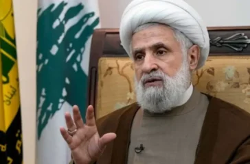 Pemimpin Hizbullah Naim Qassem menolak gencatan senjata Israel-Lebanon dan menyebutnya sebagai bentuk menyerah yang mengancam rakyat Lebanon.