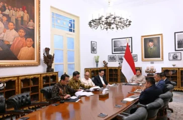DEN Ingatkan Prabowo soal Rupiah dan MBG
