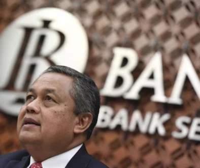BI membeberkan 7 strategi menjaga stabilitas rupiah, termasuk kenaikan suku bunga, intervensi pasar, hingga dorong dana asing masuk ke pasar keuangan RI.