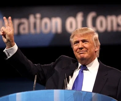 Pengadilan AS membekukan dana kompensasi Rp32 triliun yang dibentuk era Trump karena dikhawatirkan dapat menguntungkan loyalis politiknya.