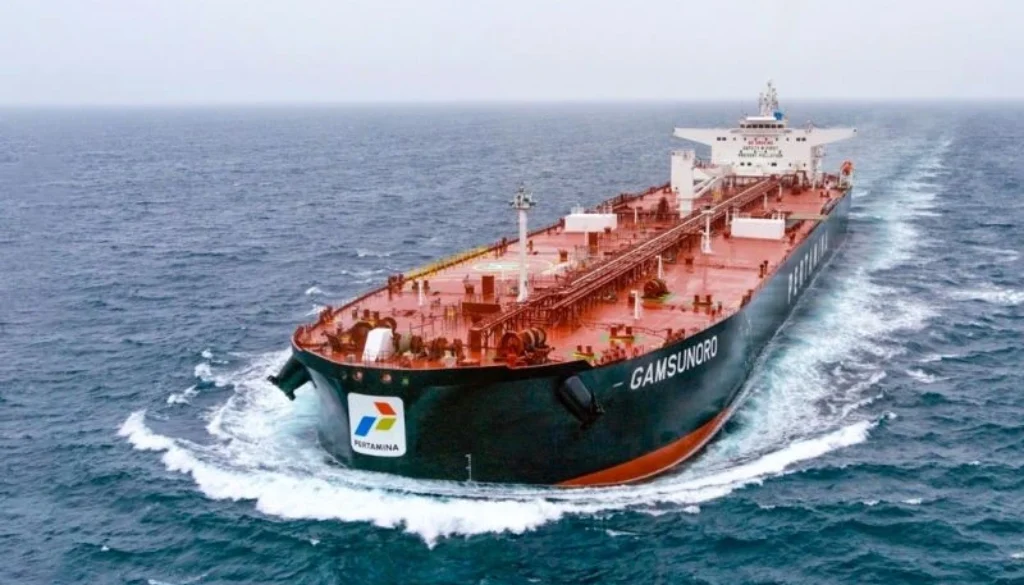 Kapal Gamsunoro PIS berhasil melintasi Selat Hormuz setelah tertahan sejak Maret 2026 akibat konflik AS-Iran, berkat koordinasi Kemlu RI dan KBRI Tehran.