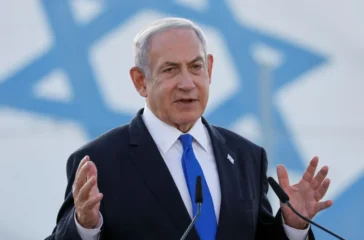 Netanyahu menggelar rapat keamanan darurat usai AS menyerang Iran. Israel siaga tinggi di tengah ancaman eskalasi konflik dan serangan balasan Teheran.