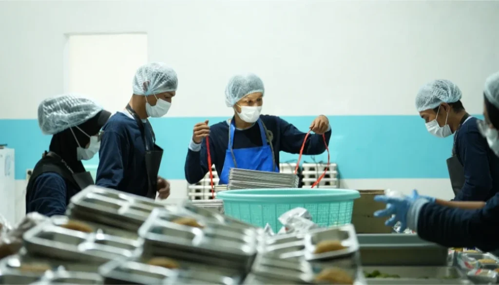 BGN Tutup Permanen 833 Dapur MBG, Tak Ada Ganti Rugi bagi Pengelola