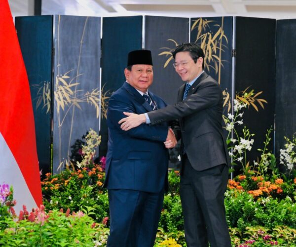 Prabowo Subianto dan PM Singapura Lawrence Wong sepakat menyelesaikan setiap kesalahpahaman secara terbuka sebagai sahabat demi menjaga stabilitas kawasan.