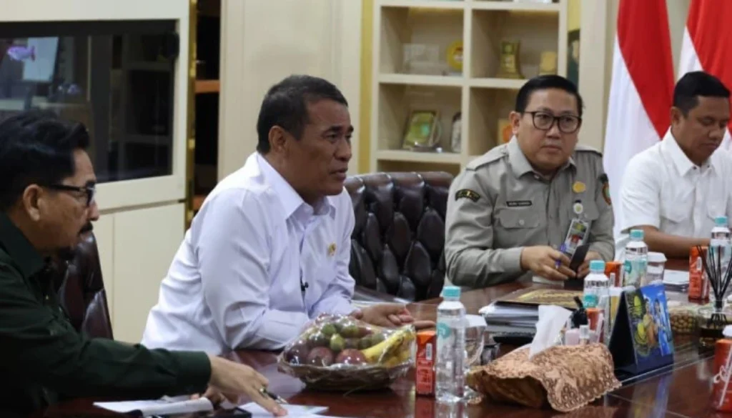 Amran Bongkar Modus Beras Fortifikasi, Negara Rugi Rp56 T