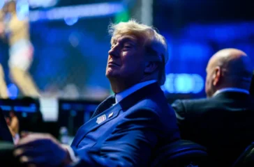 Trump Cekik Ekonomi Iran, Pilih Sanksi Ketimbang Perang