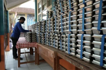 BGN Ingatkan Makanan MBG Tak Layak Jangan Dikonsumsi