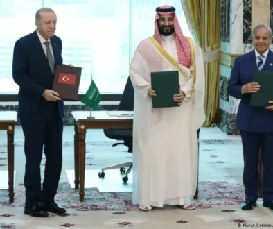 Iran menyerukan persatuan negara Muslim dan menyoroti peran Indonesia, Turki, Pakistan, Arab Saudi, serta Mesir di tengah dinamika geopolitik.