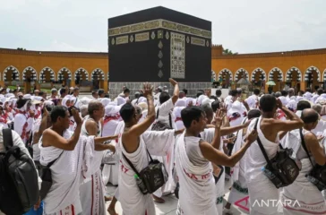 Biaya Haji 2027 Naik Rp107 Juta, DP Rp66 Miliar Diblokir